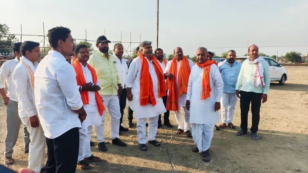 पाच निवडणुकांत शिवसेनेला टक्कर देणारे शंकरअण्णा धोंडगे आता भगव्या वाटेवर