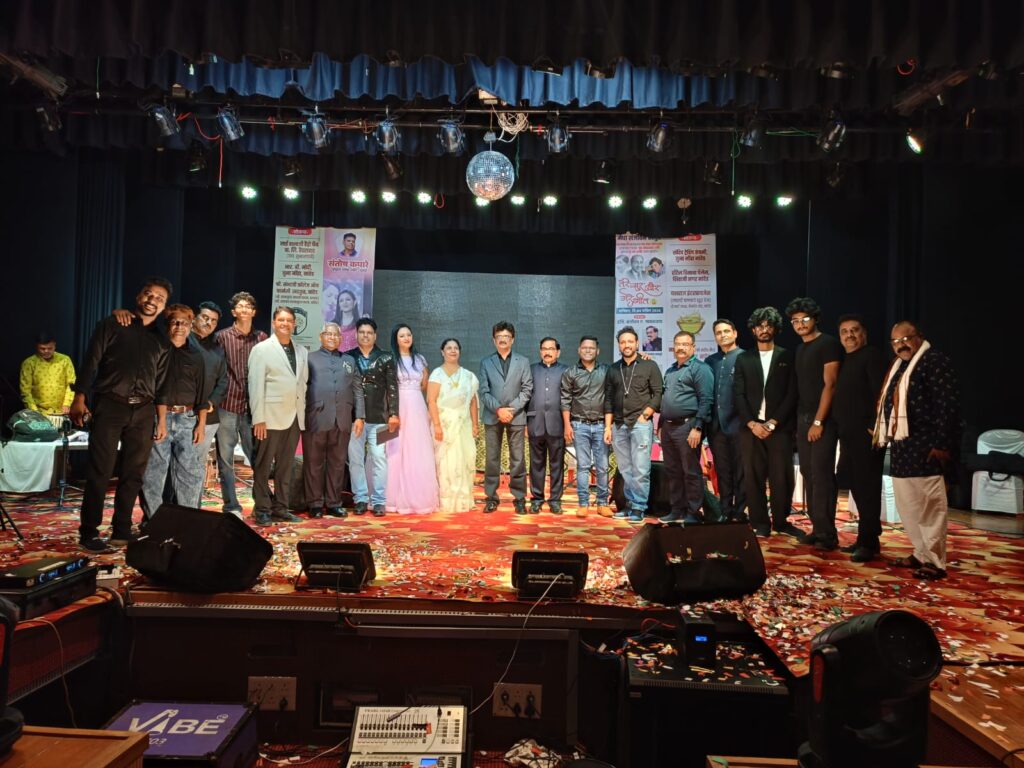 ’स्वरमेघ’च्या ’तेरे सुर और मेरे गीत’ कार्यक्रमाला रसिकांचा भरभरून प्रतिसाद