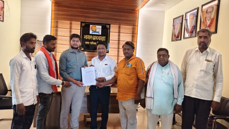 डॉ. बाबासाहेब आंबेडकर चौक डिजिटल नामफलक प्रकरणी तक्रार; अडथळा आणणाऱ्यांवर कारवाईची मागणी