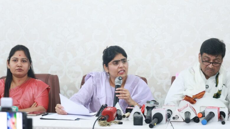 महिला आरक्षणाच्या अंमलबजावणीला विरोधी पक्षांमुळेच विलंब!