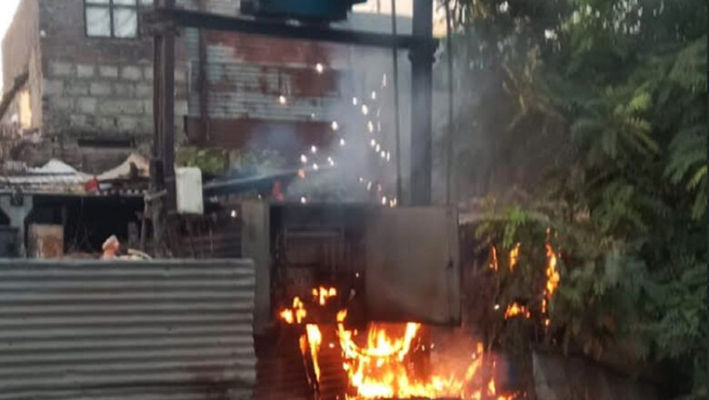 हिमायतनगरमध्ये वीज डीपीला आग; ५-६ तास शहर अंधारात
