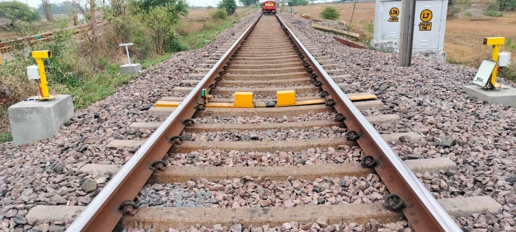 दक्षिण रेल्वेतील नॉन-इंटरलॉकिंग कामामुळे चेन्नई एक्स्प्रेसच्या मार्गात बदल; अनेक स्थानकांवरील थांबे रद्द