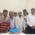 आयुक्त दालनासमोर दिव्यांगांचा ठिय्या; आश्वासनानंतर आंदोलन स्थगित