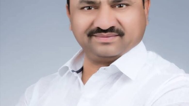 हिमायतनगरात गुरुवारी विशेष मतदार पडताळणी (SIR) कॅम्प मतदारांनी उपस्थित राहून नाव व माहितीची खात्री करावी