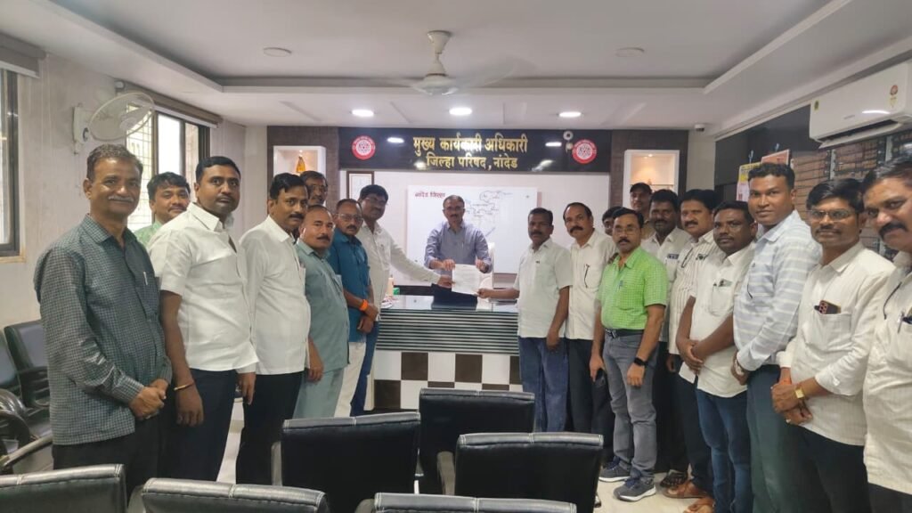 शिक्षक सुनील मोरे आत्महत्या प्रकरणात ‘एसआयटी’ नेमा