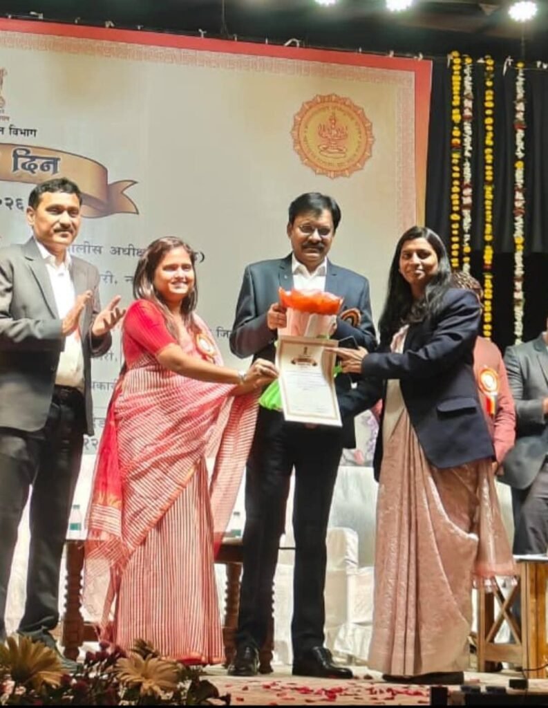 महसूल दिनी ‘आदर्श तहसीलदार’ पुरस्काराने गौरव; हिमायतनगरच्या पल्लवी टेमकर यांच्या कार्याचा सन्मान