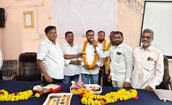 ग्रामपंचायत अधिकारी संघटनेच्या कार्याध्यक्षपदी एम. डी. शिंदे यांची एकमताने निवड