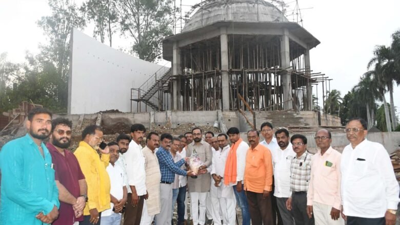 नांदेडमध्ये श्रीमंत भूषणसिंह महाराजांचे स्वागत; अहिल्याबाई होळकर पुतळ्याच्या कामाची पाहणी
