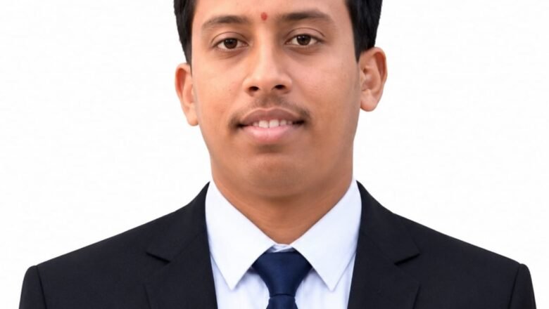 देगलूर महाविद्यालयाचा भार्गव येरमल्ली बनला सूर्यसेवा ग्रीन एनर्जीचा संचालक
