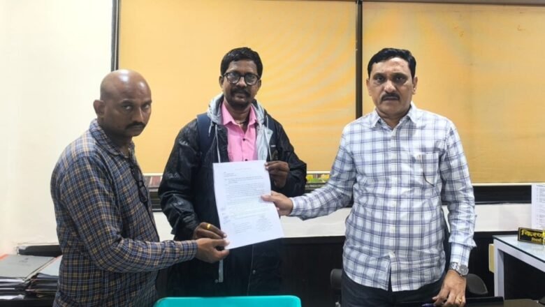 शासकीय कार्यक्रमात जखमी दिव्यांग युवकाला महिनाभरानंतरही मदत नाही; जिल्हाधिकाऱ्यांना अंतिम स्मरणपत्र