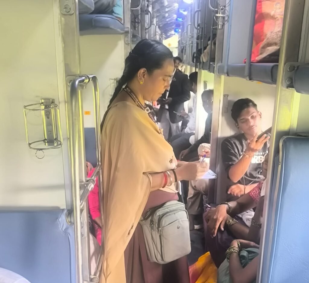 नांदेड विभागाची व्यापक तिकीट तपासणी मोहीम; ५६५ प्रवासी कारवाईच्या कचाट्यात