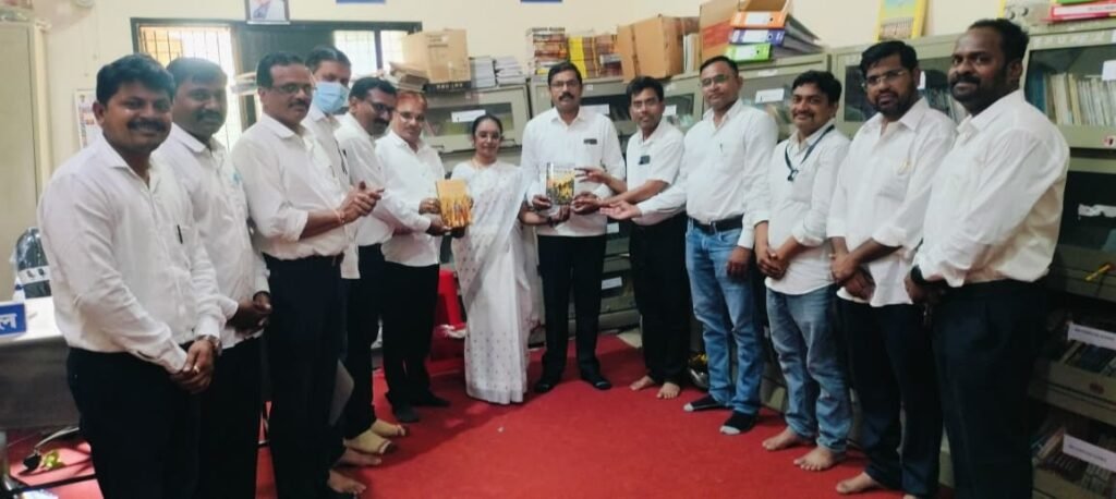 दोन नव्या पुस्तकांमुळे डॉ. शेख शेहनाज अहमद यांच्या साहित्यिक कार्याचा गौरव